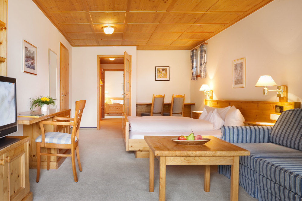 Hotel Montafoner Hof Schruns Екстериор снимка