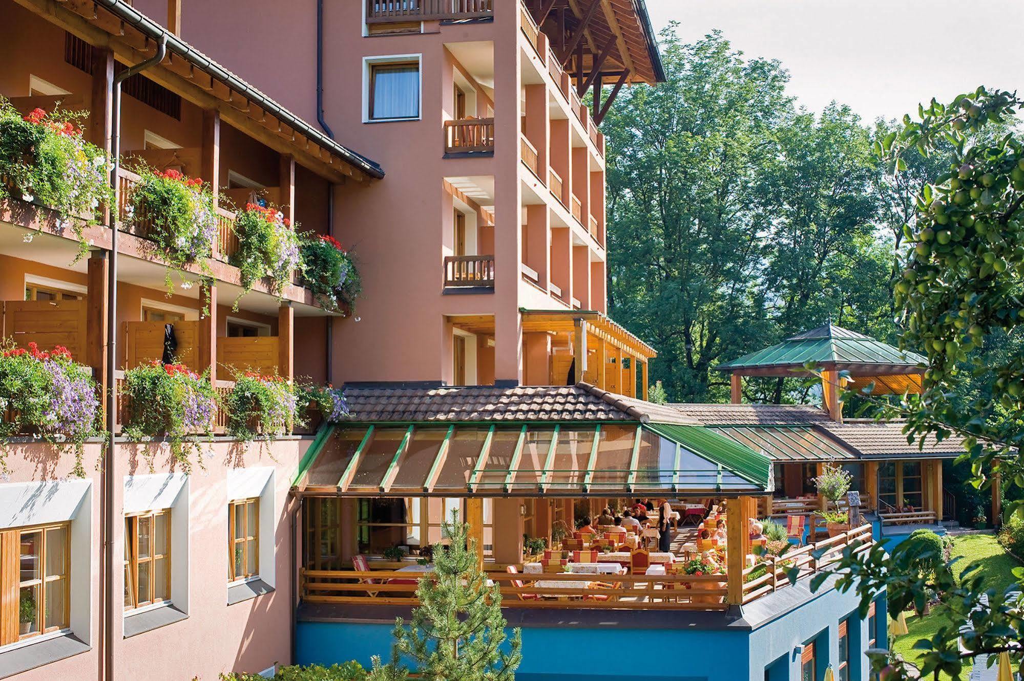 Hotel Montafoner Hof Schruns Екстериор снимка