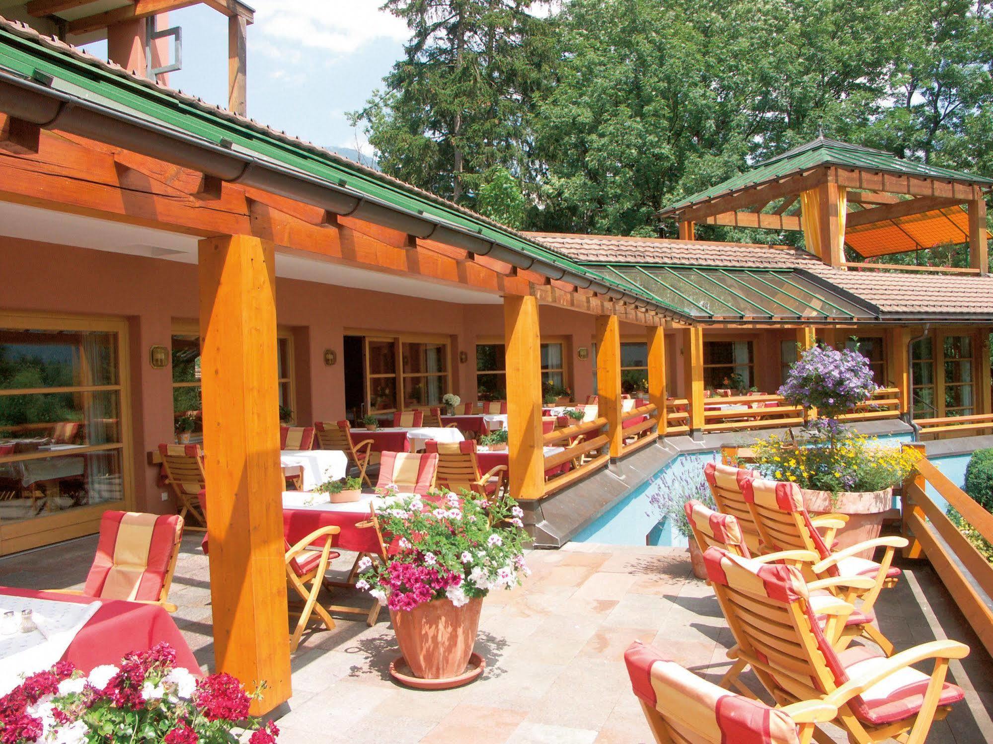 Hotel Montafoner Hof Schruns Екстериор снимка