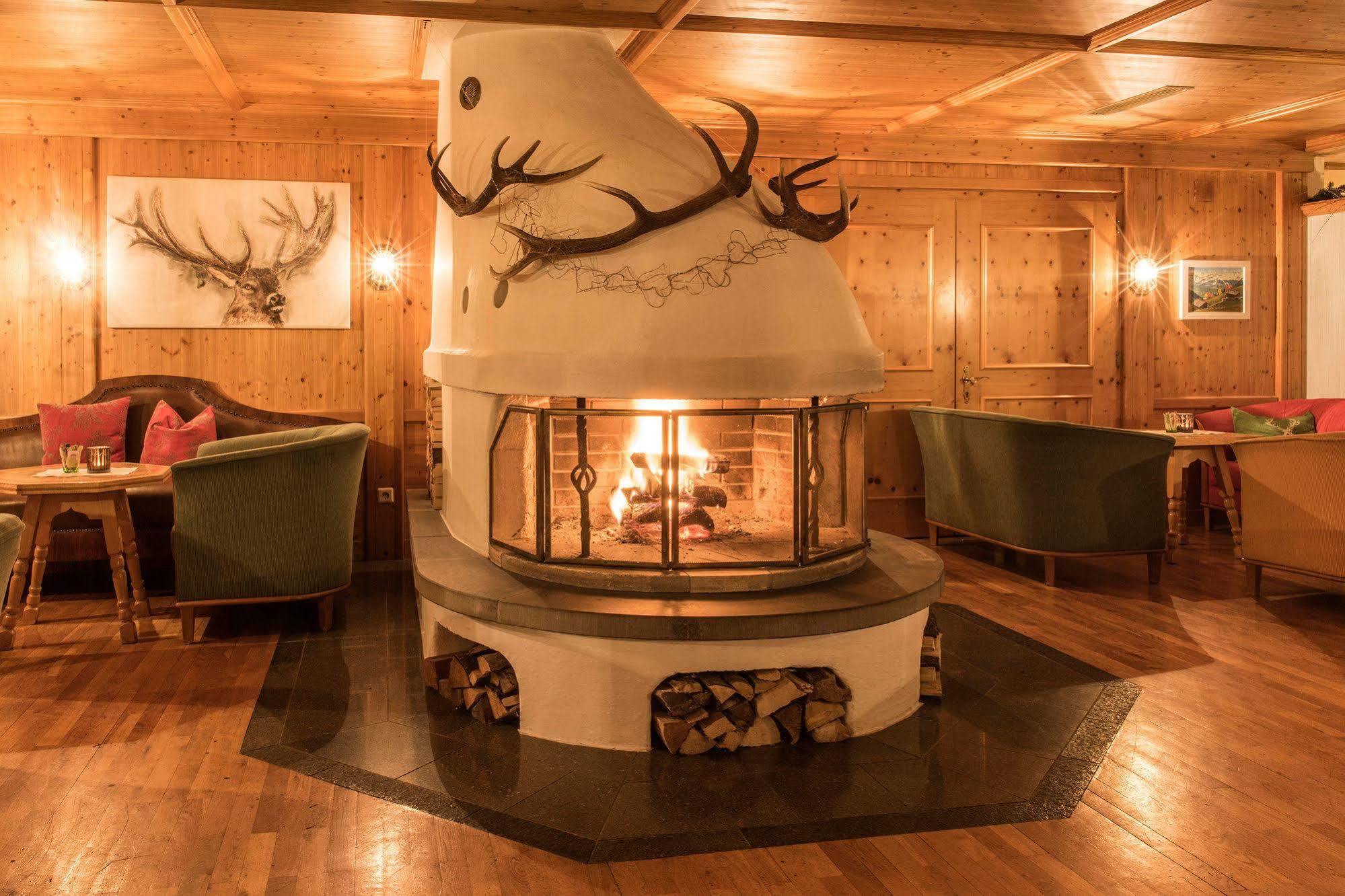 Hotel Montafoner Hof Schruns Екстериор снимка
