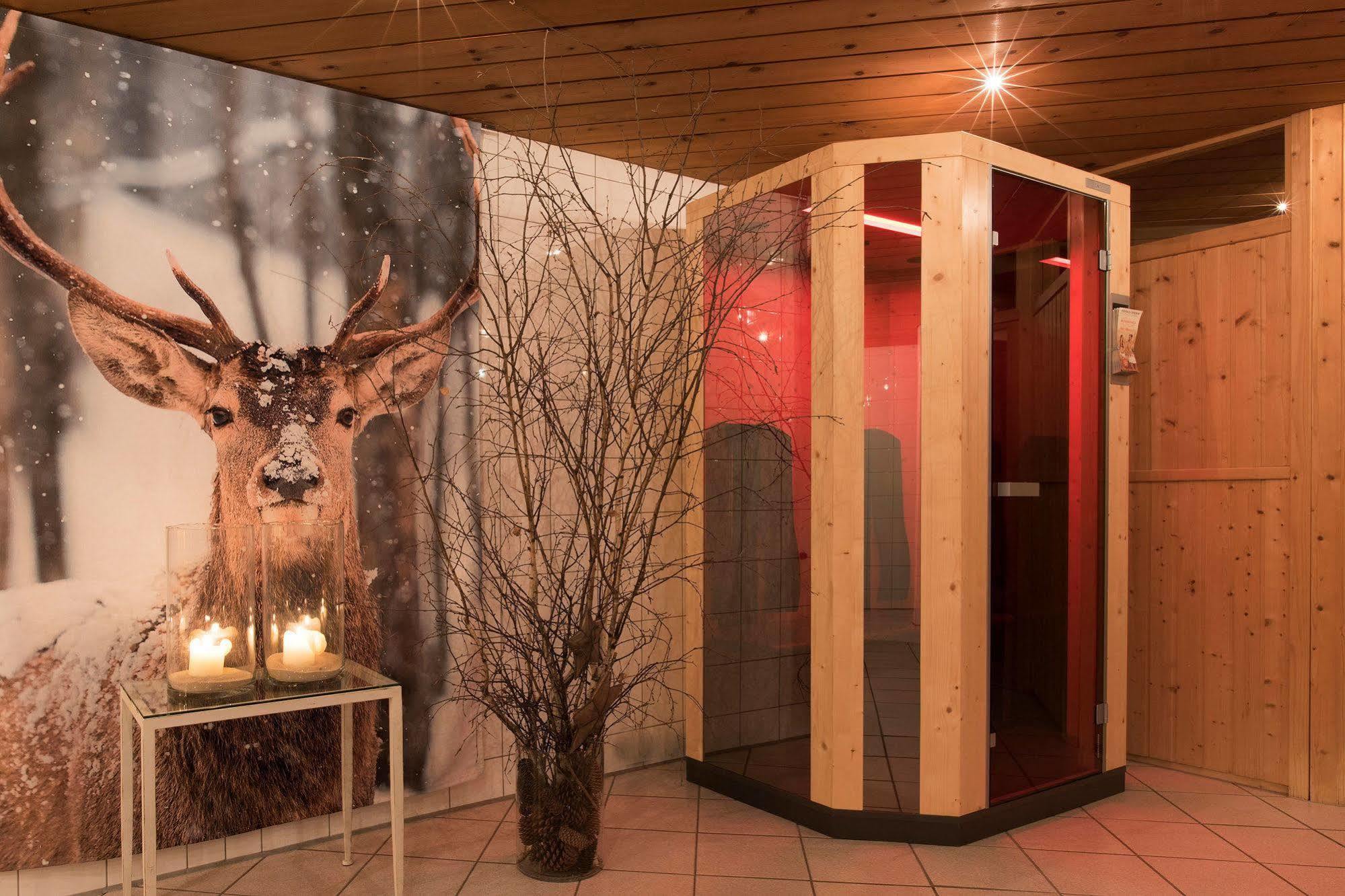Hotel Montafoner Hof Schruns Екстериор снимка